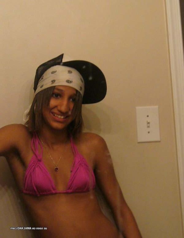 12P Amateur solo black chick from My Ebony GF