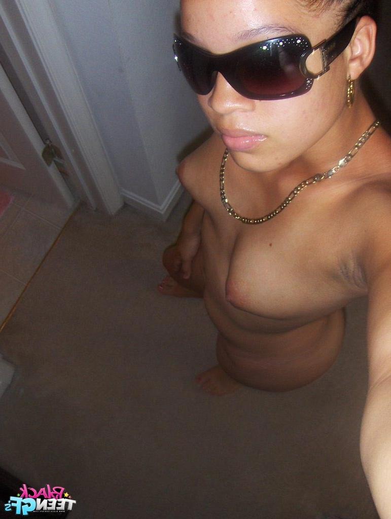 15P Amateur black teen girlfriends exposed nude