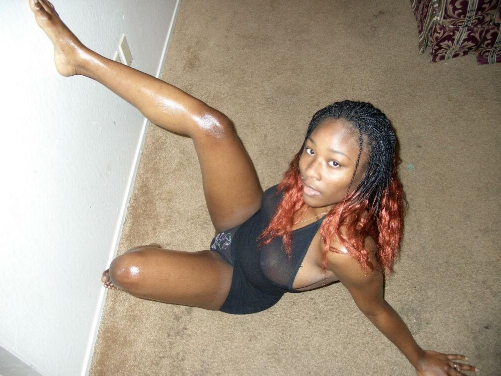 15P Black teen girlfriends posing and naked