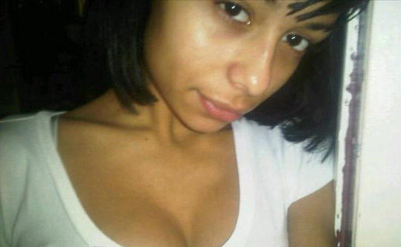 15P Smoking hot and bootylicious black teens posing