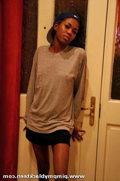 16P Long legged ebony cutie kicks her heels high for a black dick fucking