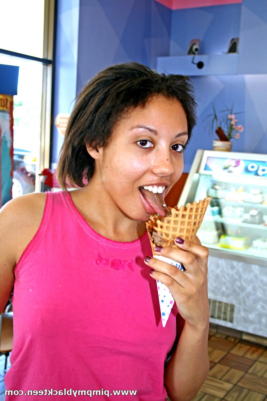 17P Ghetto black gal pimped and poked thoroughly by colossal black meat