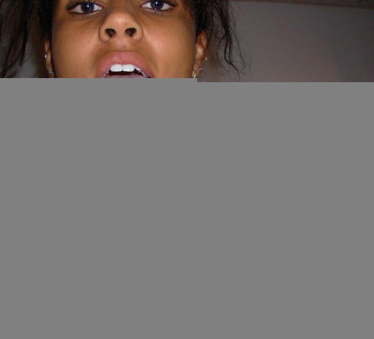 15P Black teen gfs posing for cell phone pics