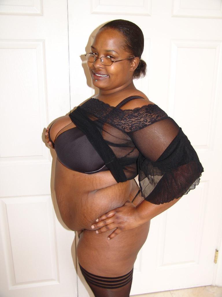 16P Thick ebony Naughtya get frisky and takes a white cock in her cooze by humping i