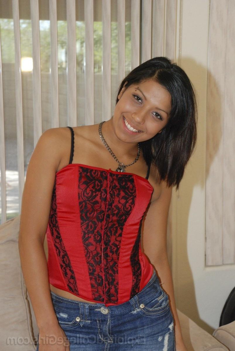 16P Amateur college girl Crystal