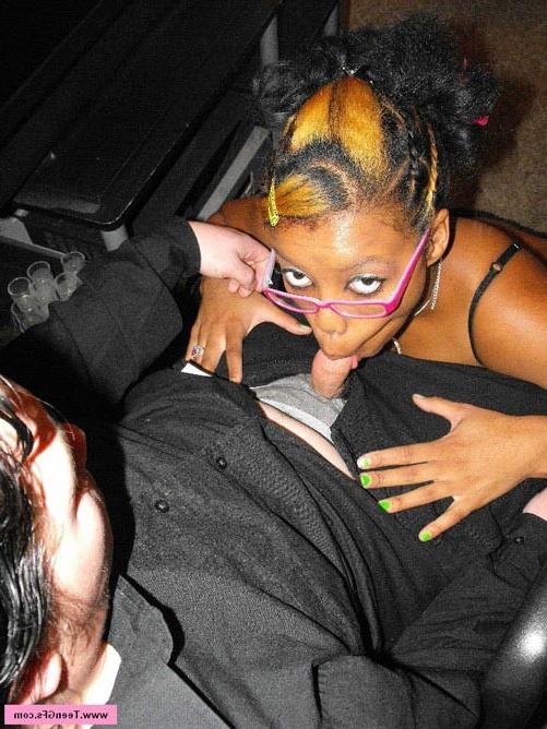17P Horny ebony teen chick in blowjob sex and footjob action