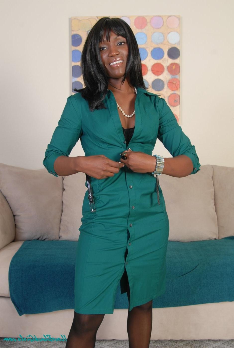 15P Black girl takes off business suit to reveal lingerie