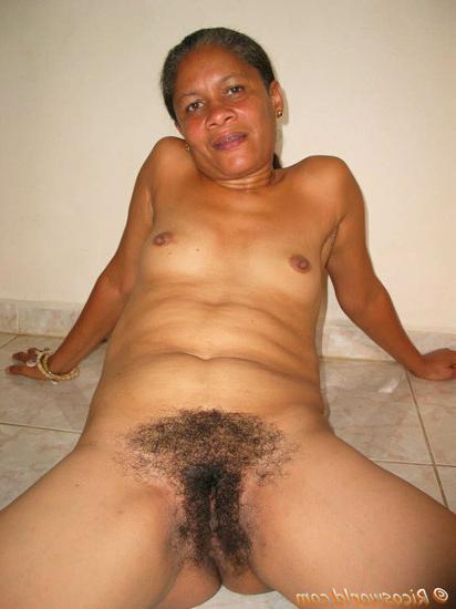 15P wooly bush on this black girl