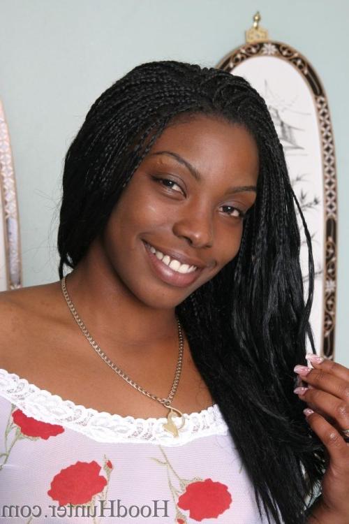 15P Ebony hood rat sucks black cock