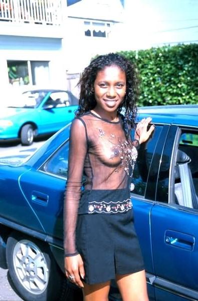 20P Black Teen Upskirt