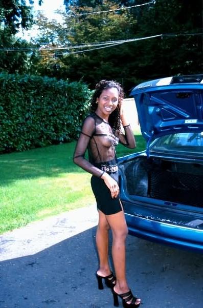 20P Black Teen Upskirt