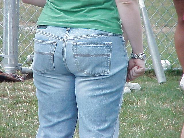 25P Voyeur 2