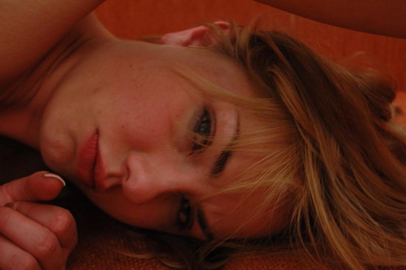 16P Cute blonde teen in some hardcore threesome fucking action