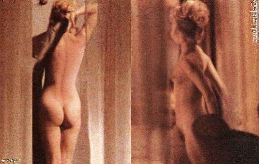 15P Hollywood veteran Goldie Hawn nude shots from early movies