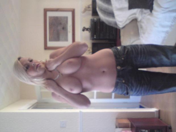 15P A college teen takes pics of herself for dating website