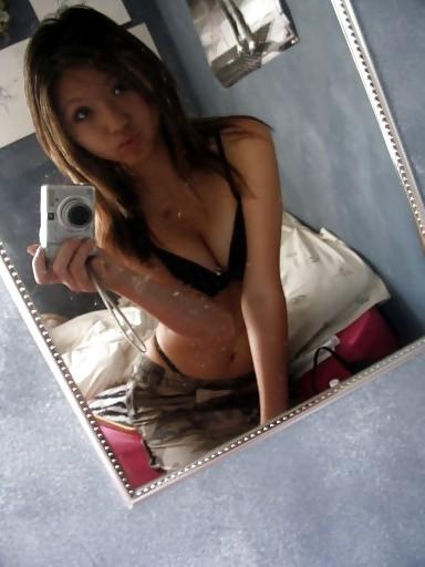 25P Asian teen self pic # 1