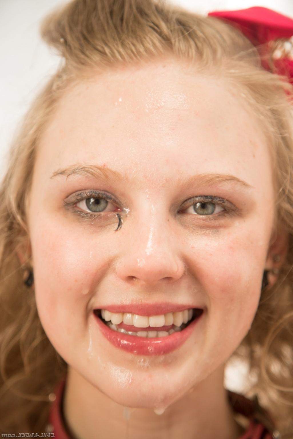 15P Lily Rader hardcore