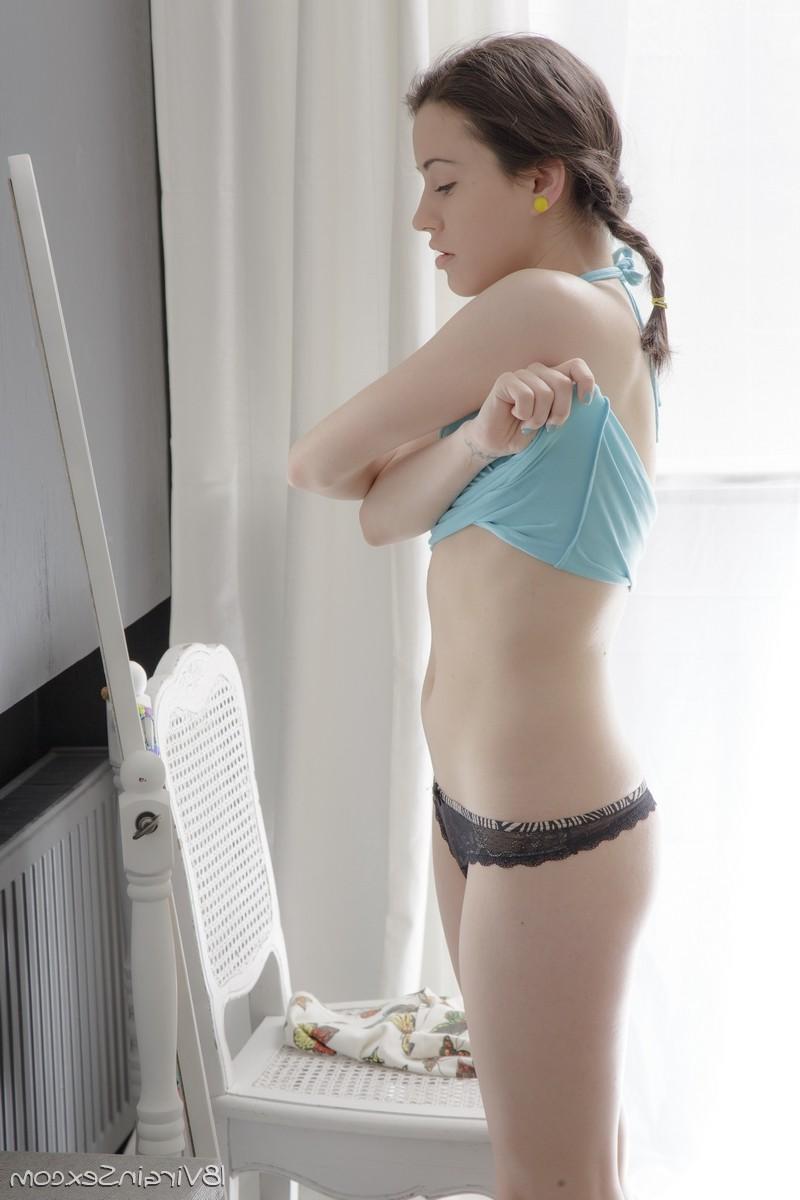 16P 18 year old Alina knows she wants to have her virgin sex with ma