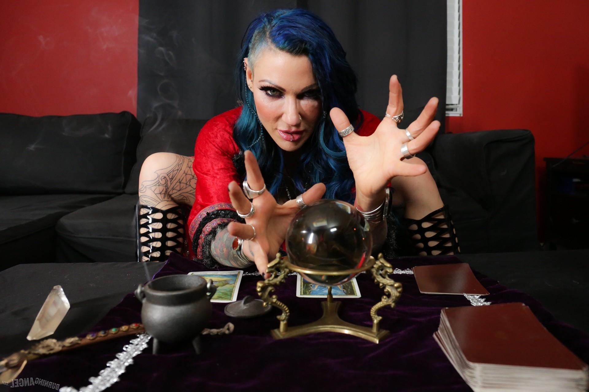 15P Jenevieve Hexxx hardcore