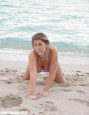 12P 12 pics and 1 movie of Carmen from Big Naturals