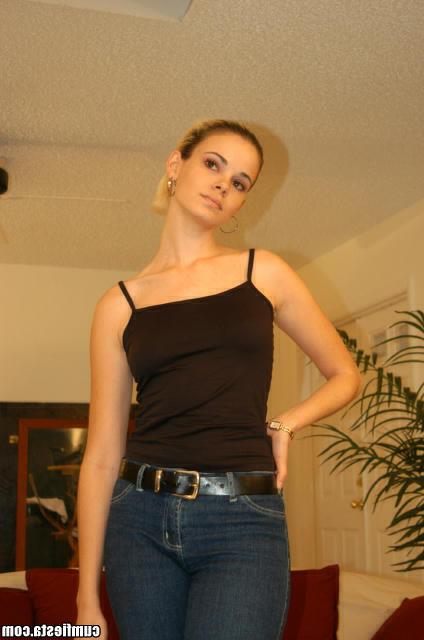 12P 12 pics and 1 movie of Rebecca from Cum Fiesta