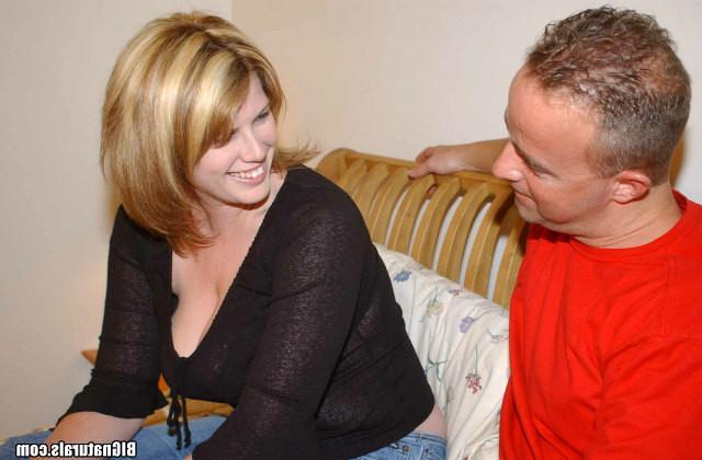 12P 12 pics and 1 movie of Lisa from Big Naturals