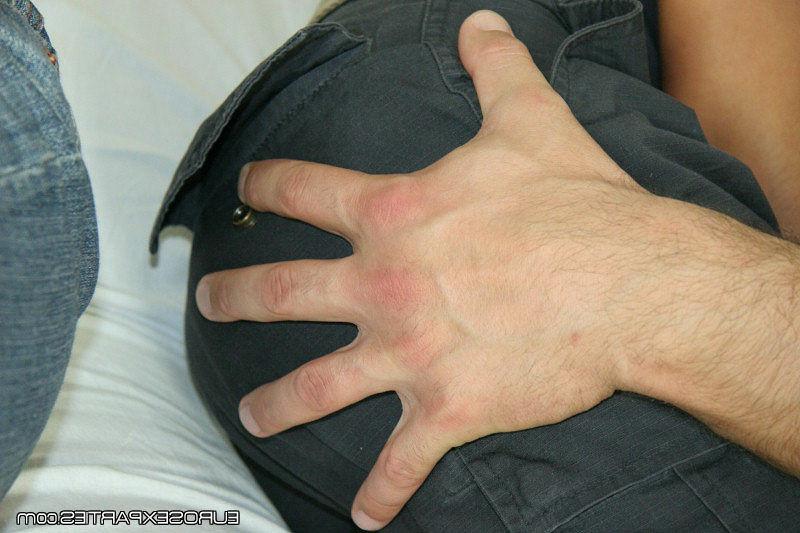 12P 12 pics and 1 movie of Anabell from Euro Sex Parties