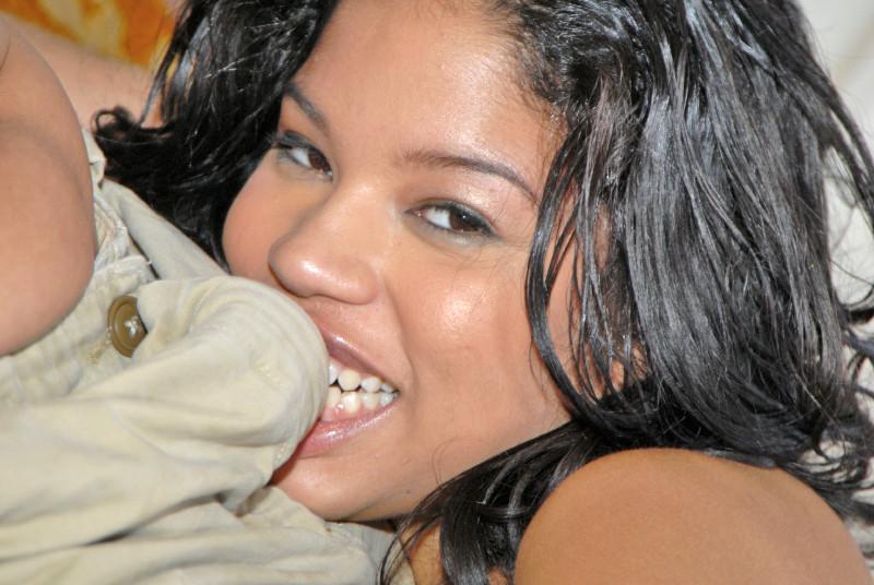 12P 12 pics and 1 movie of Mona from 8th Street Latinas