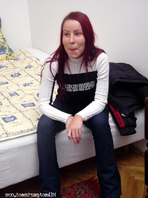 12P 12 pics and 1 movie of Fanny from Mikes Apartment