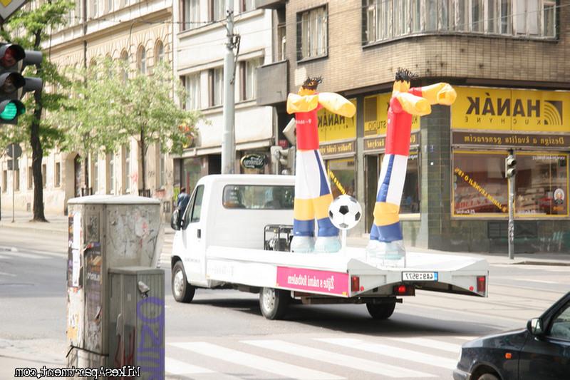 12P 12 pics and 1 movie of Zooey from Mikes Apartment