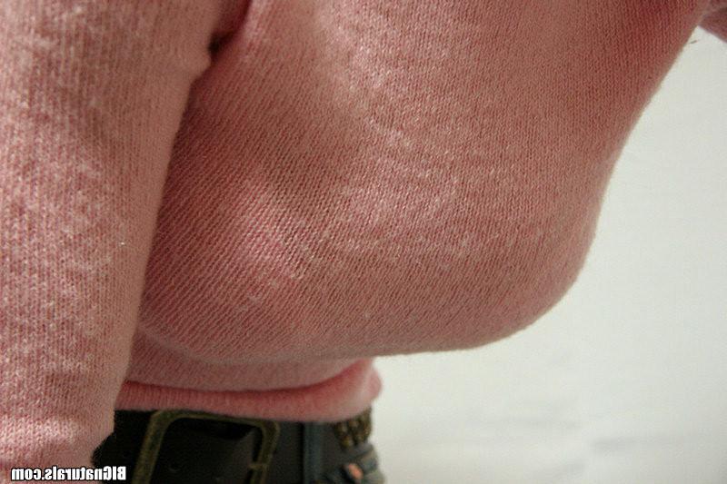 12P 12 pics and 1 movie of Miriam from Big Naturals