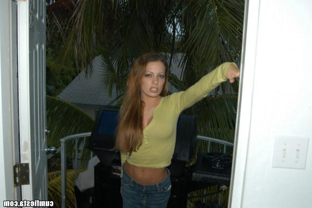 12P 12 pics and 1 movie of Vanesa from Cum Fiesta