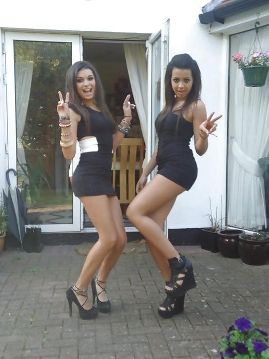 18P Les jeunes salopes duo, trio, groupe
