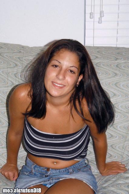 12P 12 pics and 1 movie of Ramona from Big Naturals