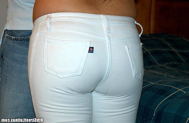 12P 12 pics and 1 movie of Angelica from 8th Street Latinas