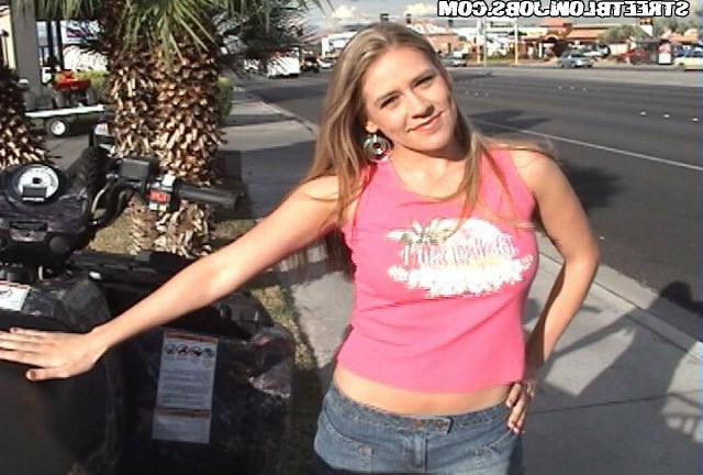 15P Movies of brunette babe sucking cock in store
