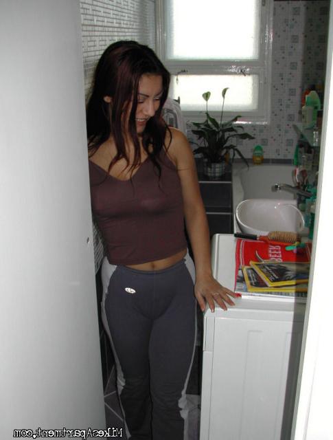 13P Amateur loose babe with floppy tits rubbing her wet pussy