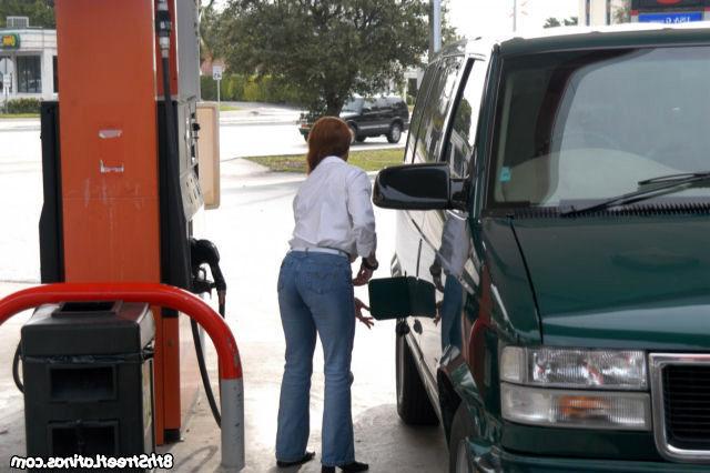 12P 12 pics and 1 movie of Anitra from 8th Street Latinas