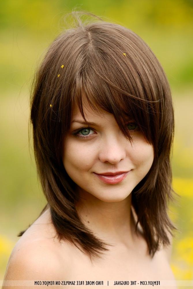 16P Teen beauty feeling sexy walking nude through meadow