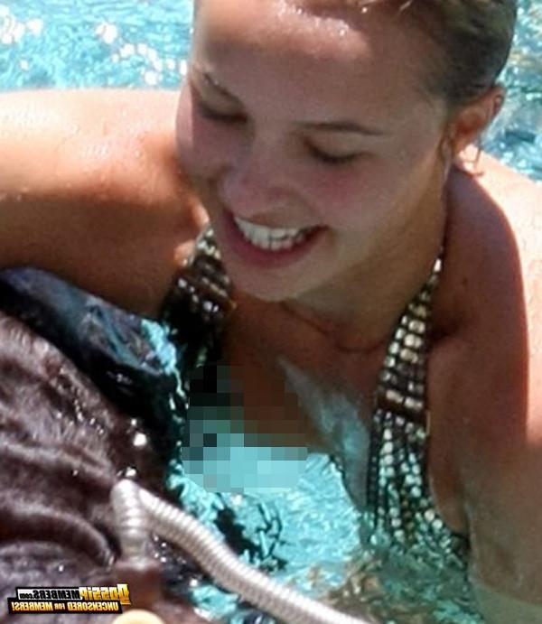 15P Hollywood's Hayden Panettiere and her shocking pics