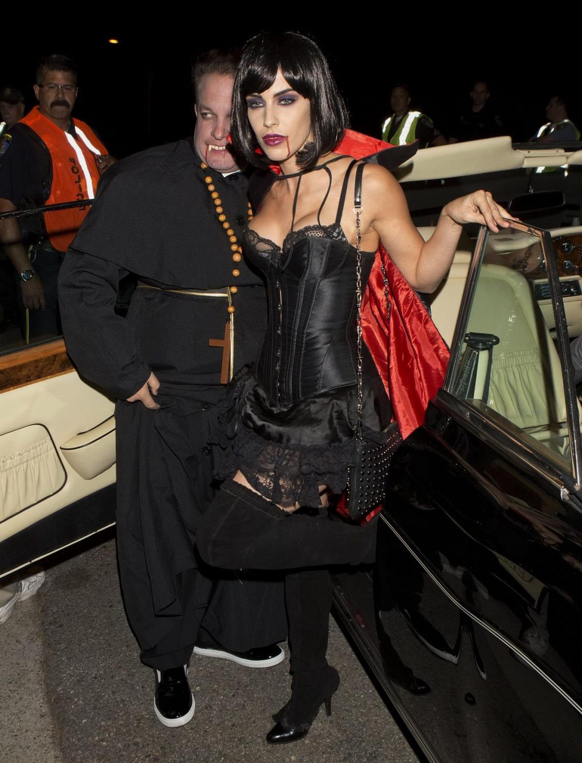 16P Busty Jessica Lowndes dressed like a sexy vampire