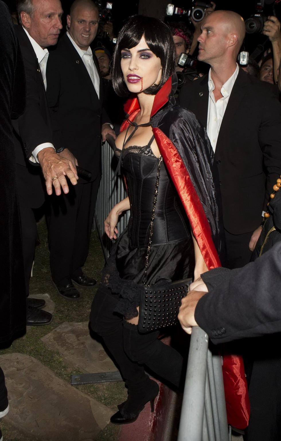 16P Busty Jessica Lowndes dressed like a sexy vampire