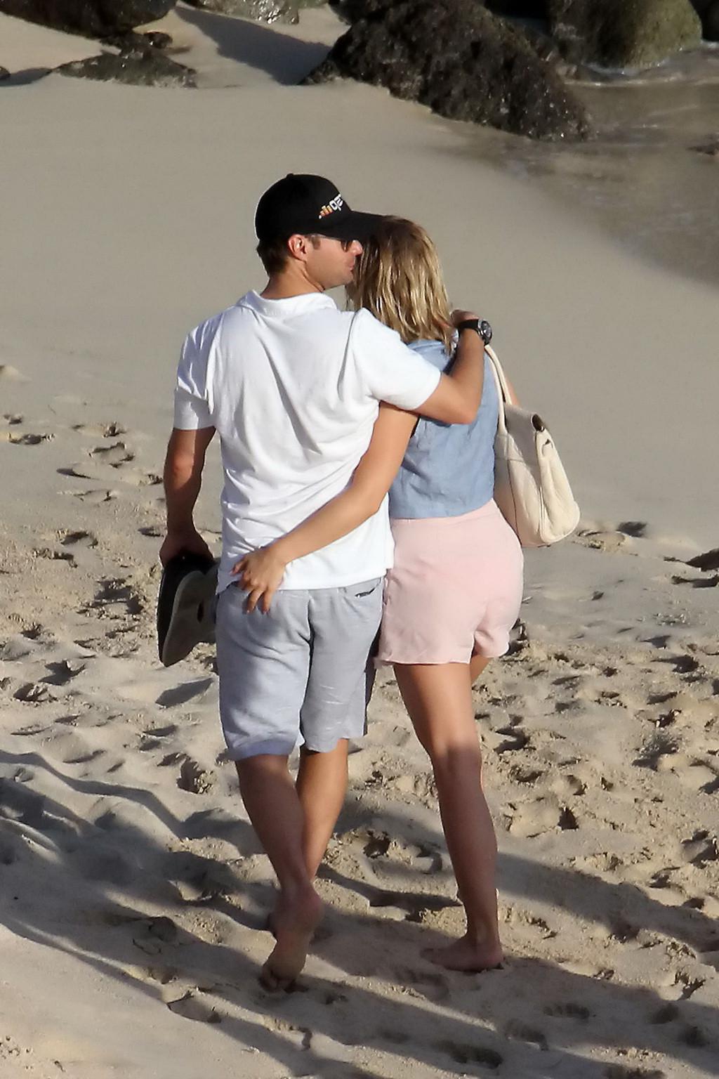 10P Julianne Hough exposing her sexy body in tiny bikini on the vacation in Oak Isla