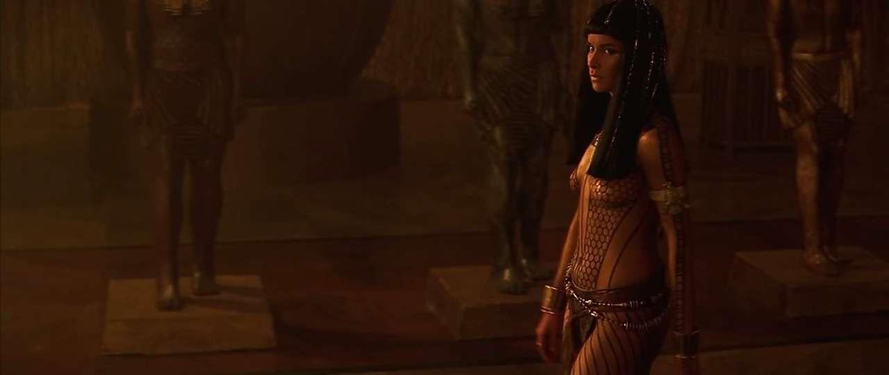 16P Patricia Velasquez showing her nice tits and ass in movie
