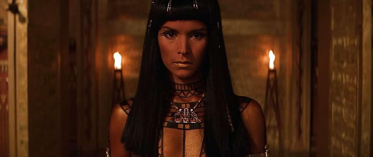 16P Patricia Velasquez showing her nice tits and ass in movie