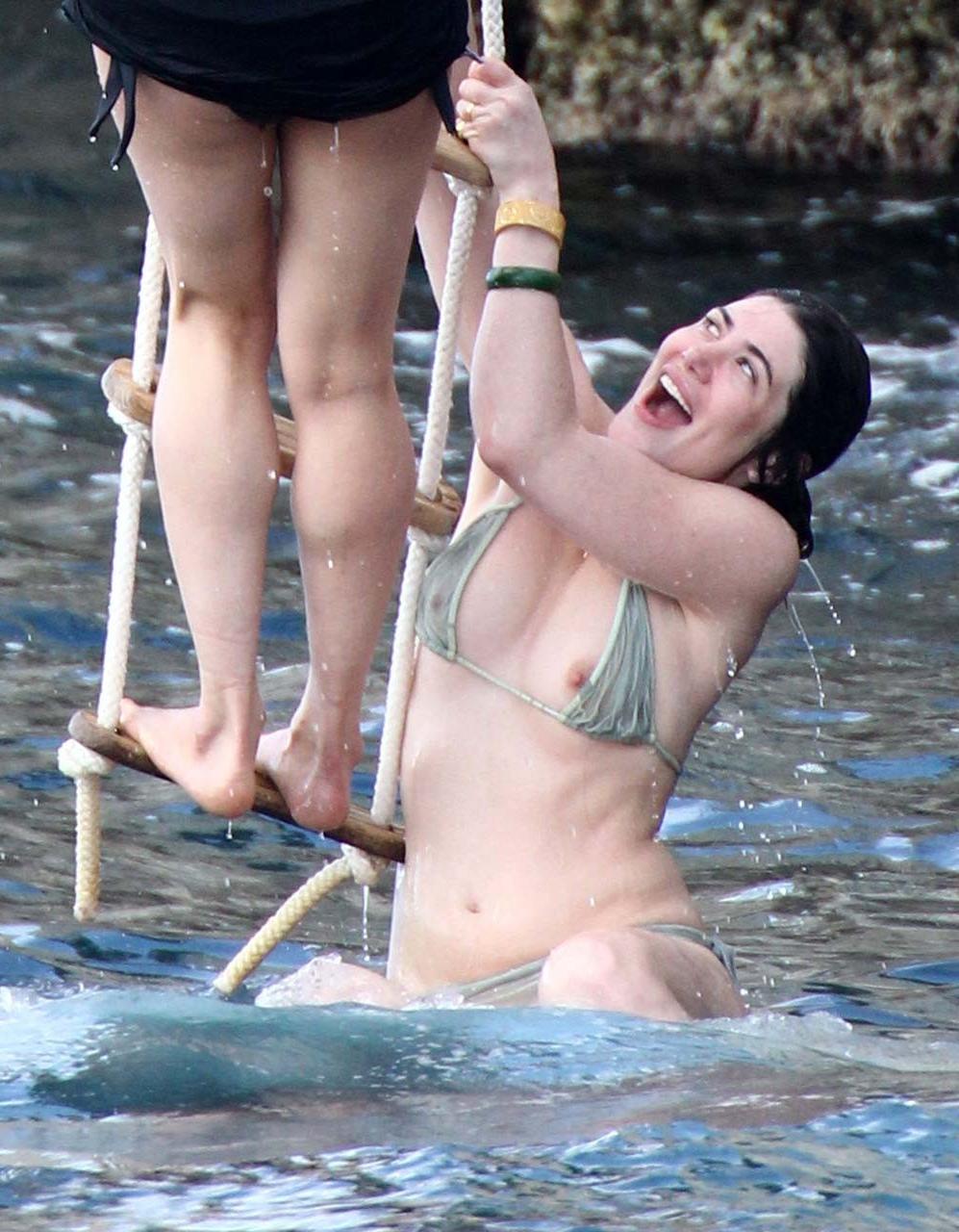 16P Michelle Rodriguez exposing her bare ass on vacation in bikini paparazzi picture