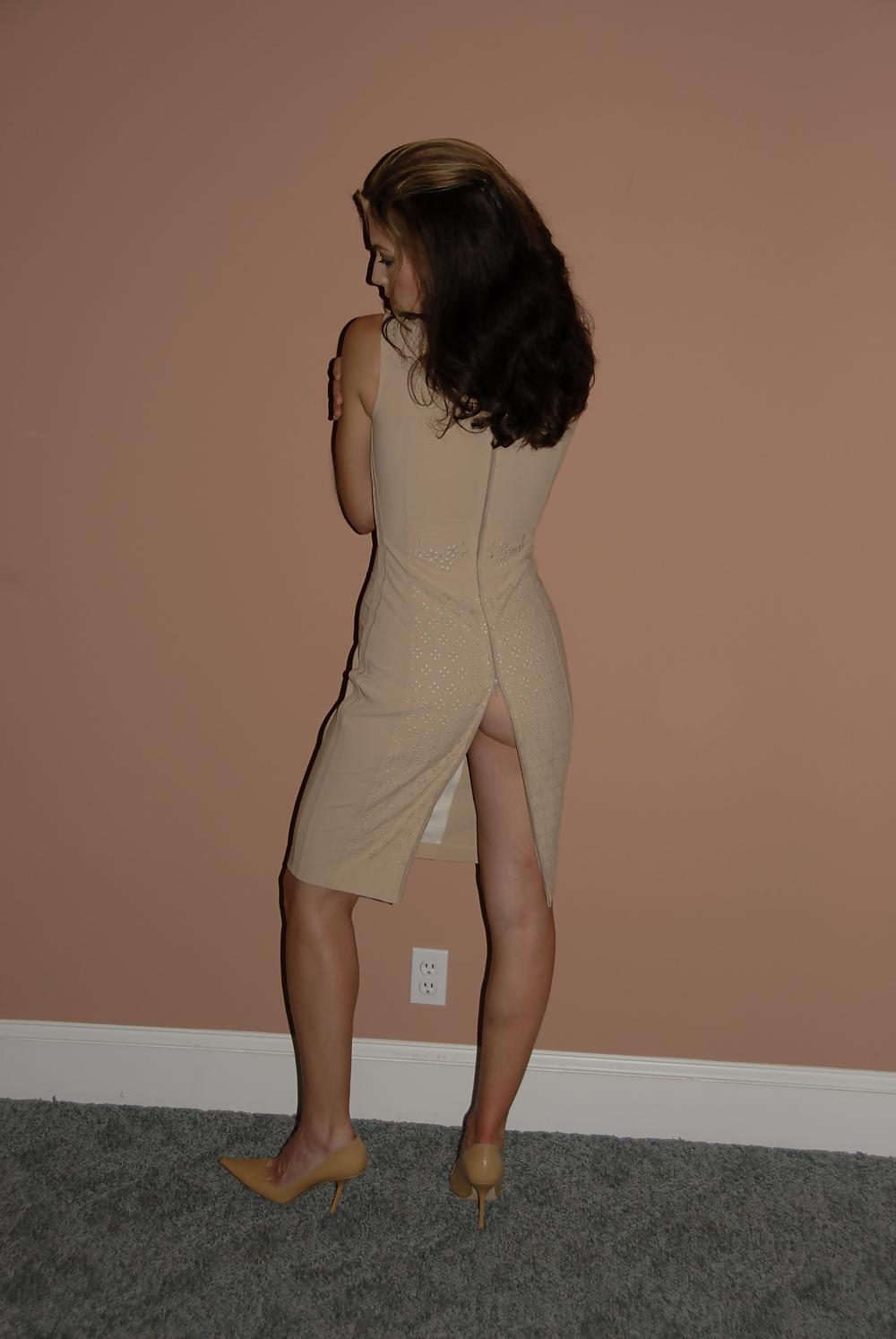 25P Perfect MILF Lady