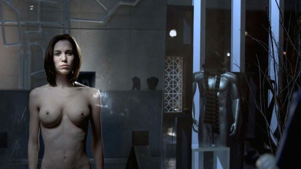 10P Christy Carlson Romano showing her nice big boobs and great ass in movie