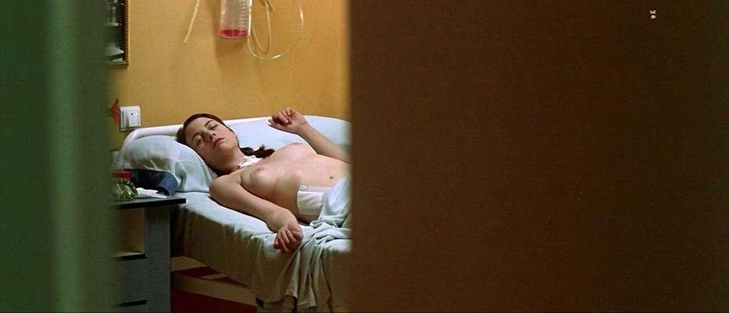 10P Leonor Watling exposing her nice big boobs in nude movie scenes