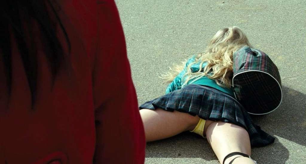 10P Amanda Seyfried exposing her nice big tits in nude movie scene